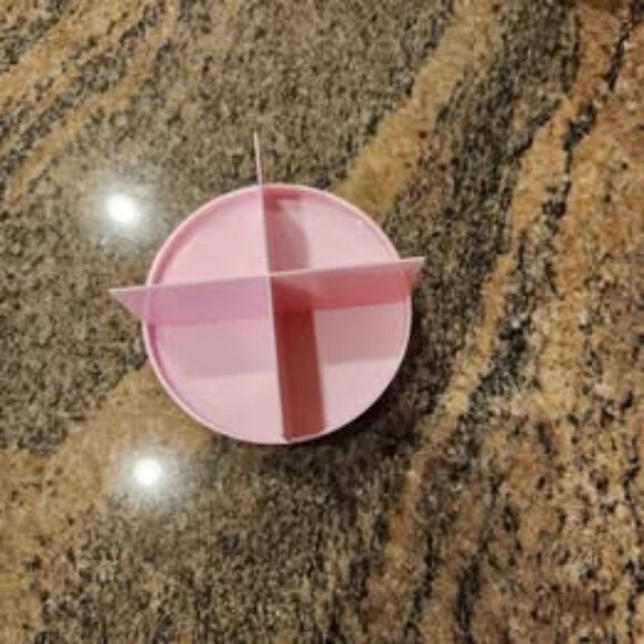 Crumble Cookie Cutter Plus Free Gifts - Picture 2 of 3